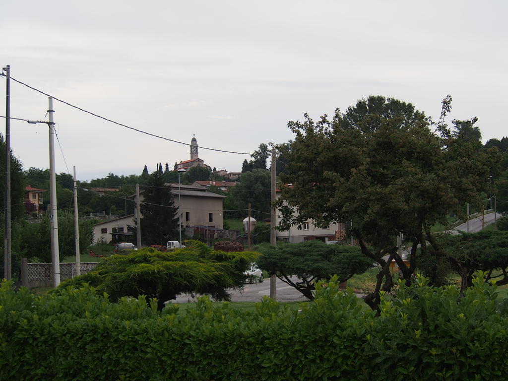 Alloggio Agrituristico Ai Tre Castelli Moruzzo Dış mekan fotoğraf